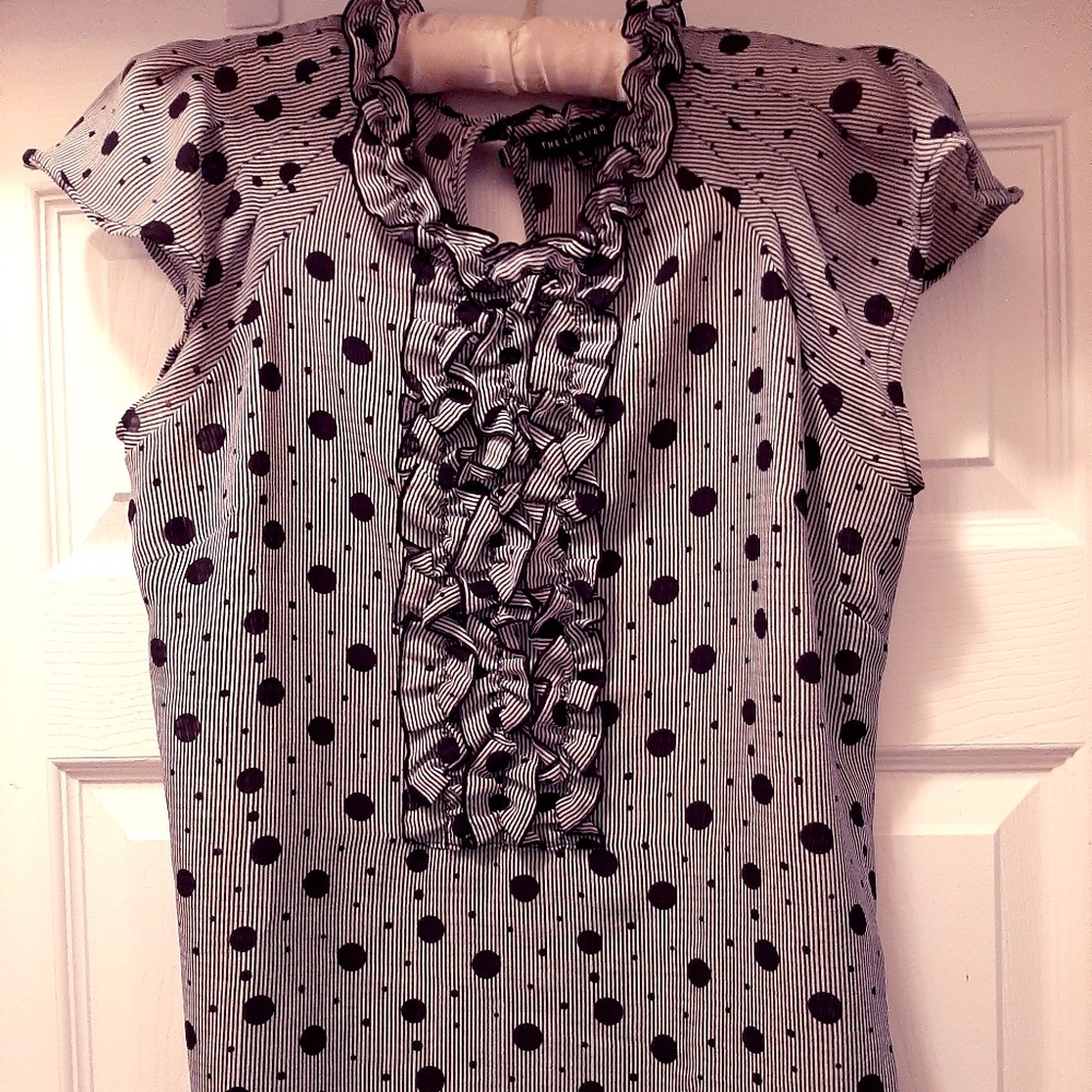 cute polka dot top